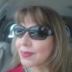 Meet your Posher, Estella